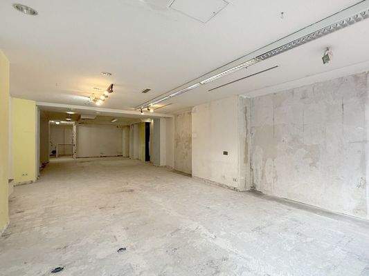 Aktuelle Innenansicht - Laden 10