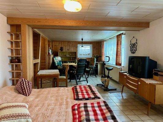 Keller Küche und Wohnbereich (1)