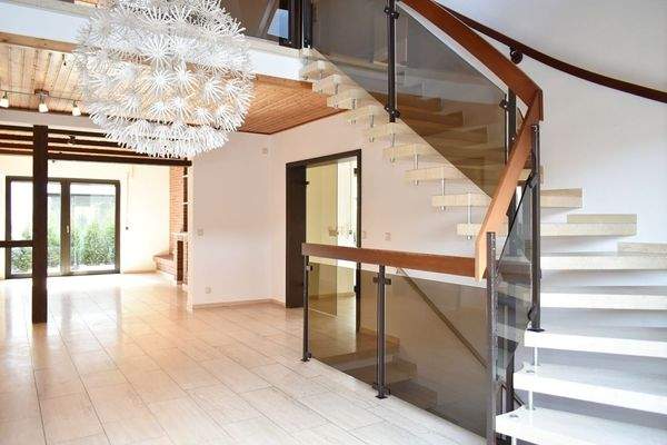 Essdiele nebst Kaminzimmer