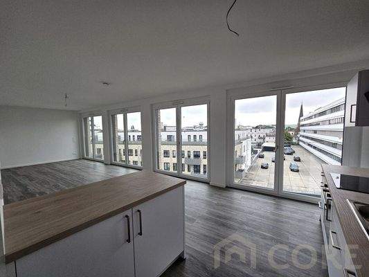 WOhnzimmer/Küche_6.03