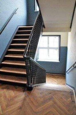 Treppenhaus-Eingang (5)