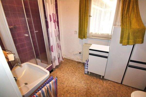 Tageslicht-Duschbad EG