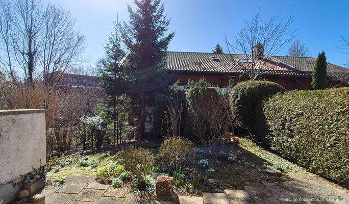 Terrasse, Teil des Gartens (Süden)