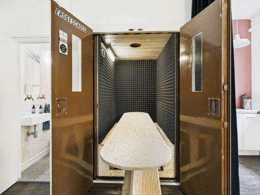 umgebauter Lastenaufzug - Hochparterre