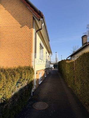 Zufahrt zum nachbargrundstück