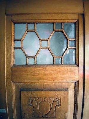 historische haustüre.