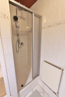 Bad mit Dusche