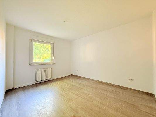 Nelkenstraße 13 - EG Schlafzimmer