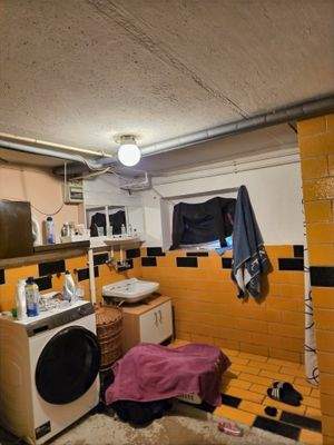 Waschraum im Untergeschoss