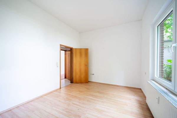 Wohnzimmer UG / Einliegerwohnung