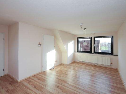 6. Wohnzimmer Obergeschoss.jpg