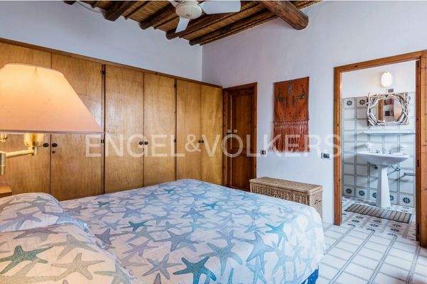 Screenshot 2023-09-11 121223.jpg