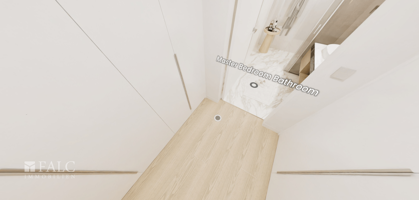 Begehbarer Kleiderschrank