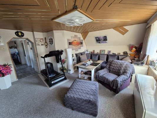 Wohnzimmer DG