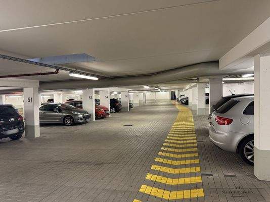 Sichere Tiefgarage