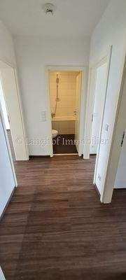 Flur mit Zugang alle Zimmer