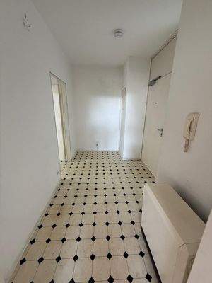 WhatsApp Image 2025-05-15 at 09.58.07 (2)