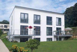 Südansicht Haushälfte Lahr_Rheintalblick.jpg