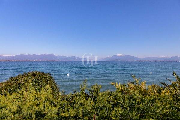 Seeblick von der Terrasse