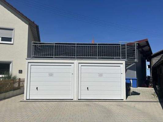 1 Garage + 1 Stellplatz