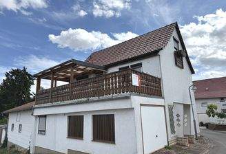 Einfamilienhaus mit Terrasse