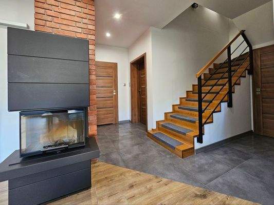 Osieczow-dom-na-przedaz-sprzed