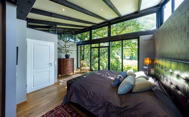 Masterschlafzimmer DG