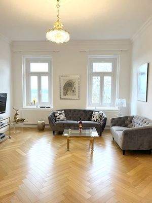 Wohnzimmer 1.OG links