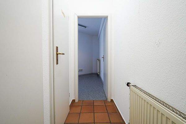 Zwischenflur Aufenhaltsraum und WC's