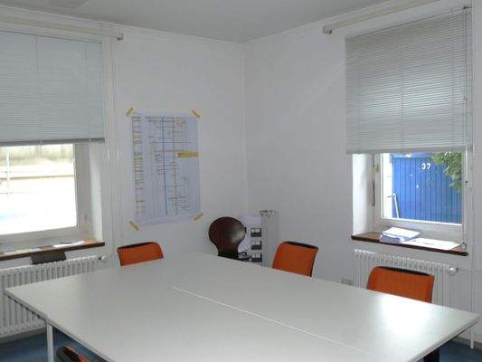 Beispiel Büroraum EG..JPG