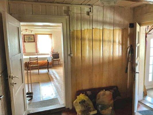 Flur EG; Blick in die Wohnküche