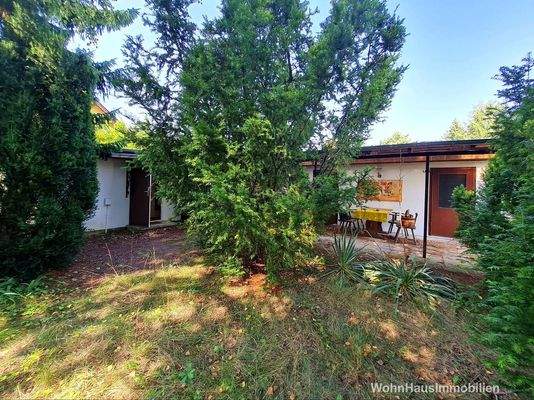 Wochenendhaus aus den 1960er Jahren in L-Form