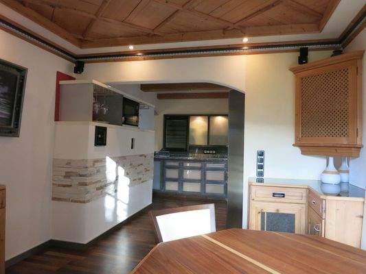 Esszimmer mit Küche