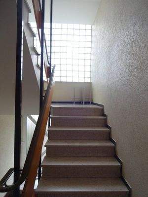 Aufgang ins Obergeschoss 