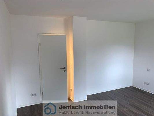 PHOTO-2022-04-24-18-04-23-1