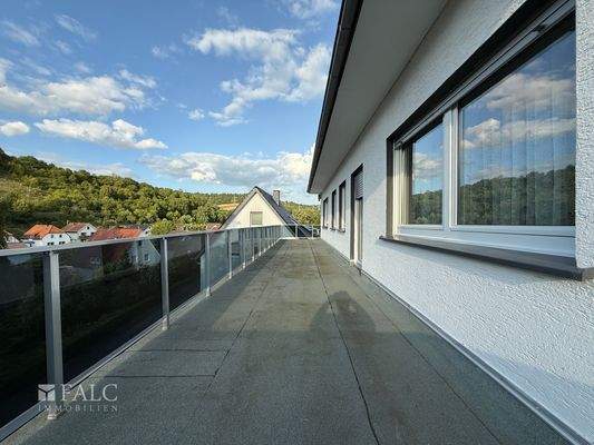 Rundum-Balkon