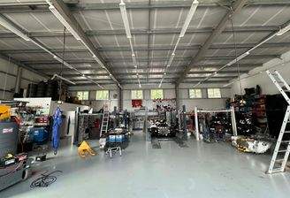 Halle 360 m² 