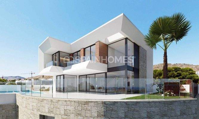 Luxury Villa with Striking Views in Finestrat Alicante