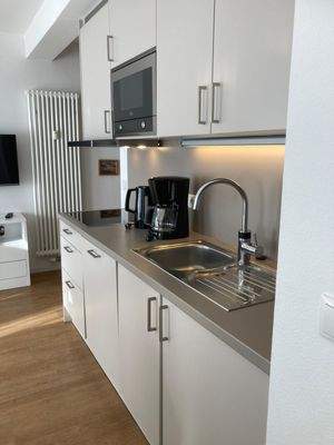 4_23-Küchenzeile Bild 1.jpg