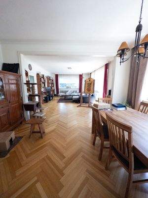 Essbereich und Wohnzimmer