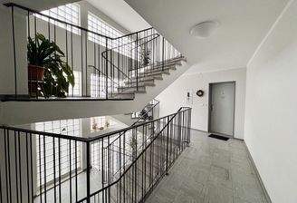 Treppenhaus STEH 1, 7.OG