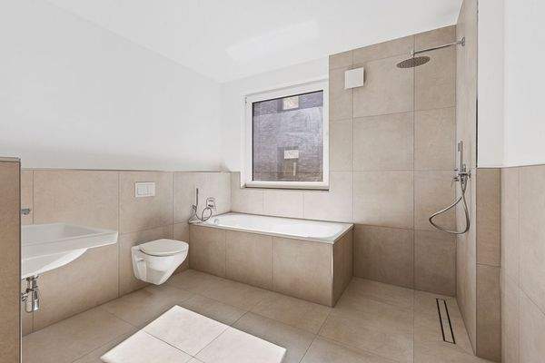 Vollbad im Obergeschoss