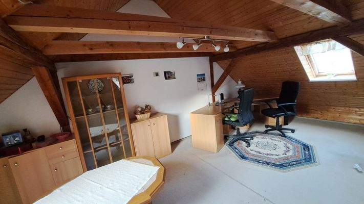 DG - Das Arbeitszimmer 3.jpg