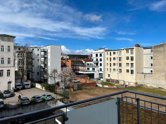 Blick vom Balkon in die Innenhöfe