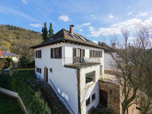 Nord-West-Seite / Hauseingang