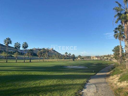 Detached Villas with Views of the Golf Course in Ciudad Quesada