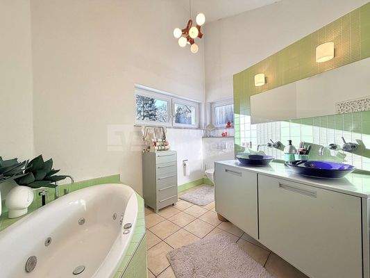 Badezimmer Gesamtansicht