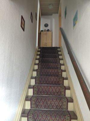 Treppe OG.jpg