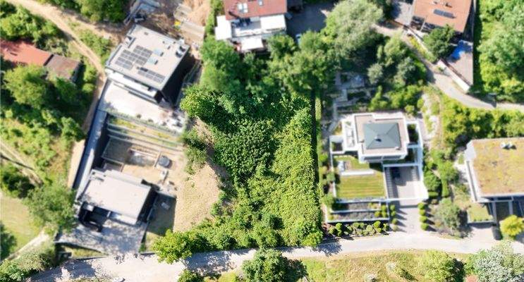 Hier können zwei Vollgeschosse mit einer Bruttowohnfläche von bis zu 330m² enstehen