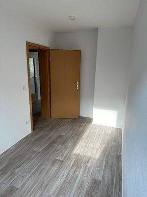 Kinder-/Arbeitszimmer 1